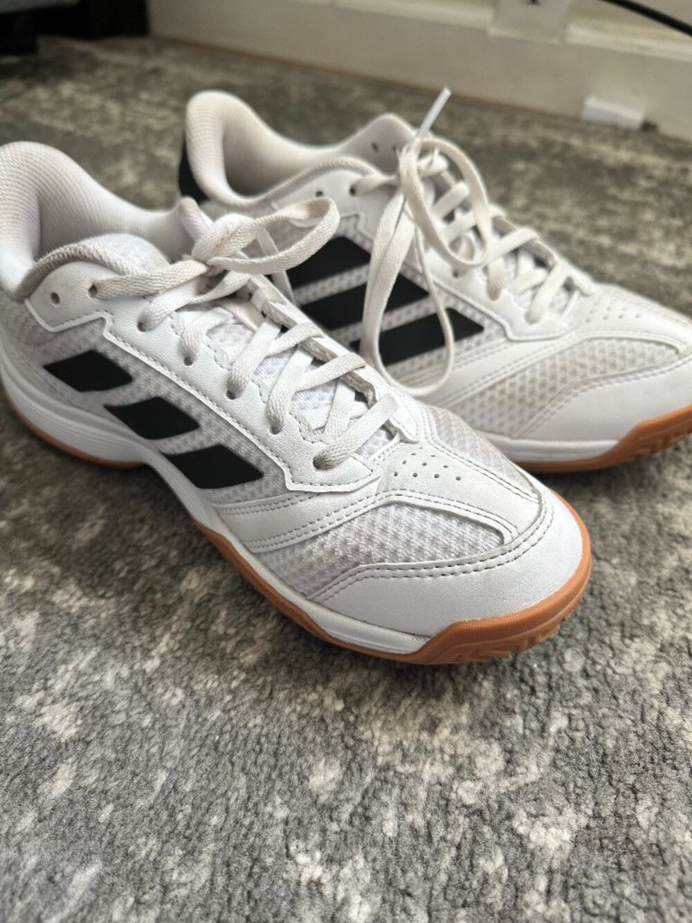 adidas Ligra volleyball shoes 🖤🤍